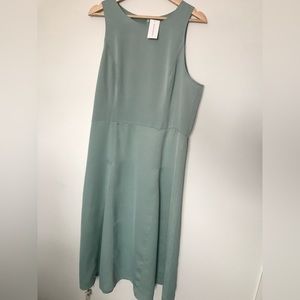Banana Republic silk tank dress. Size 14. Excellent condition. NWT